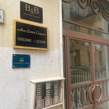 Bed and Breakfast Le Stanze Di Sofia Salerno Exterior foto
