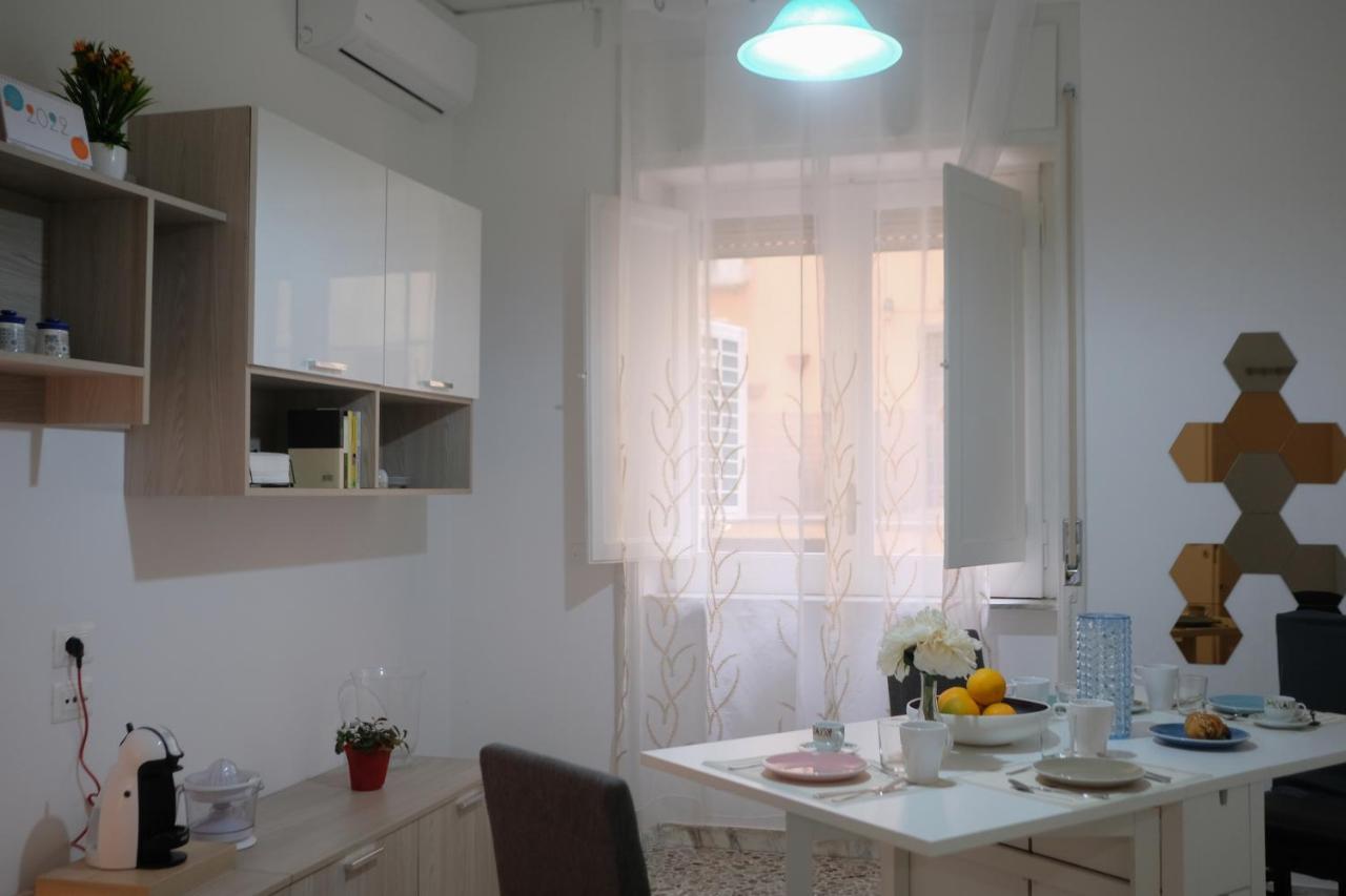 Bed and Breakfast Le Stanze Di Sofia Salerno Exterior foto