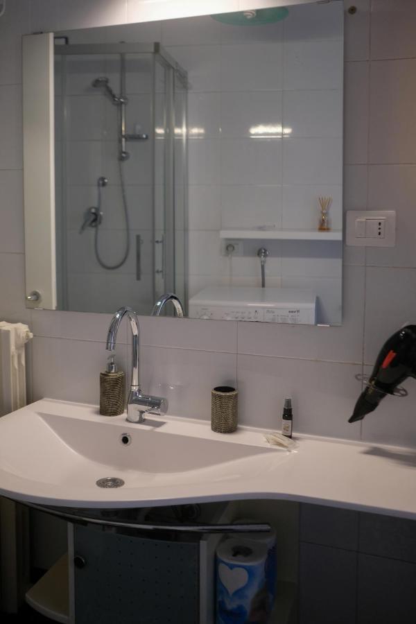 Bed and Breakfast Le Stanze Di Sofia Salerno Exterior foto