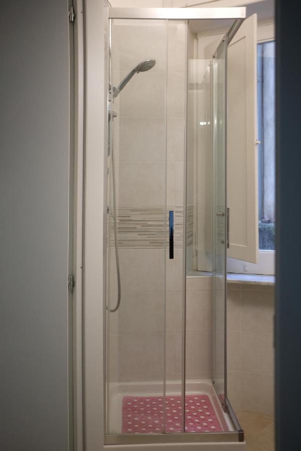 Bed and Breakfast Le Stanze Di Sofia Salerno Exterior foto