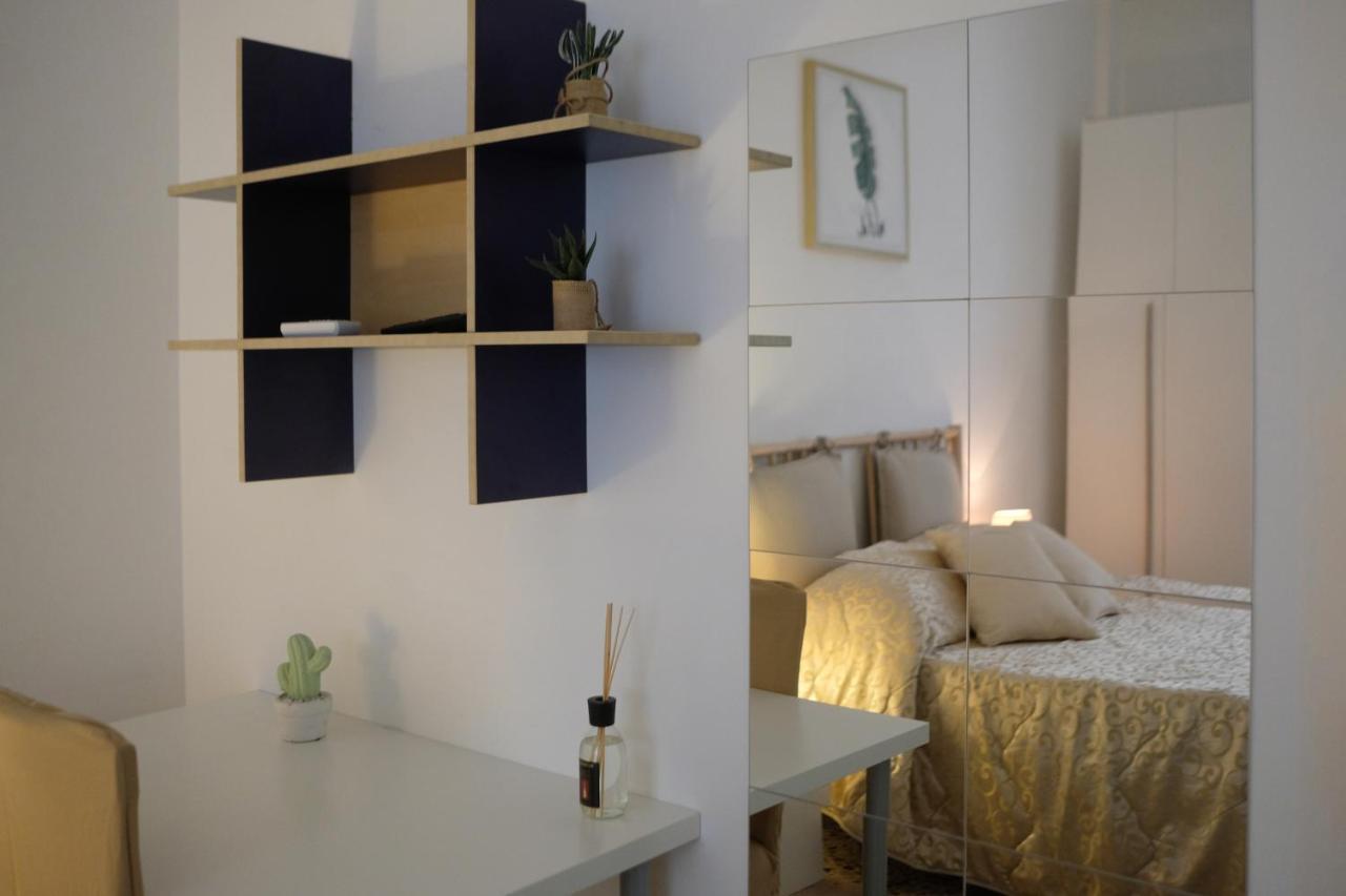 Bed and Breakfast Le Stanze Di Sofia Salerno Exterior foto
